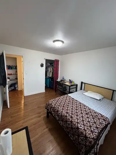 Private room for rent