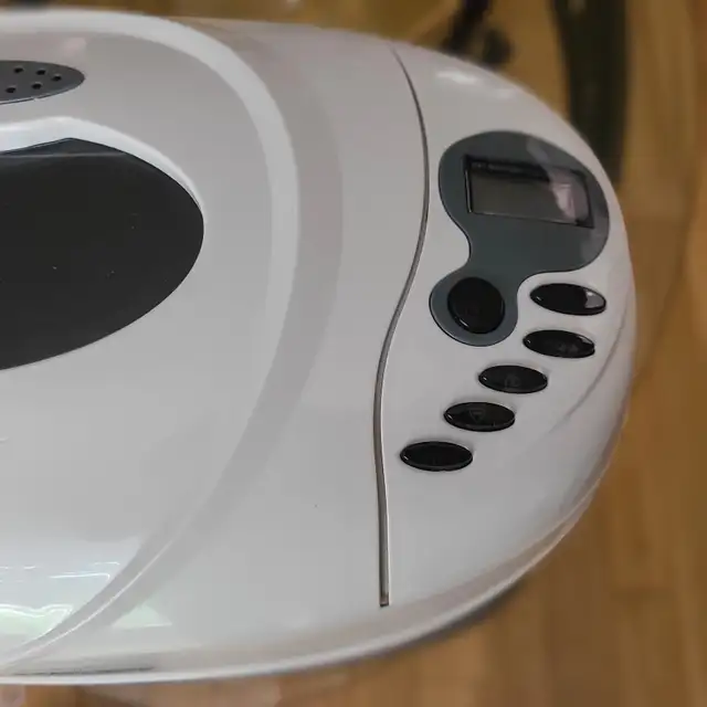 Black & Decker 3lb bread maker. Like NEW.535727084845803526