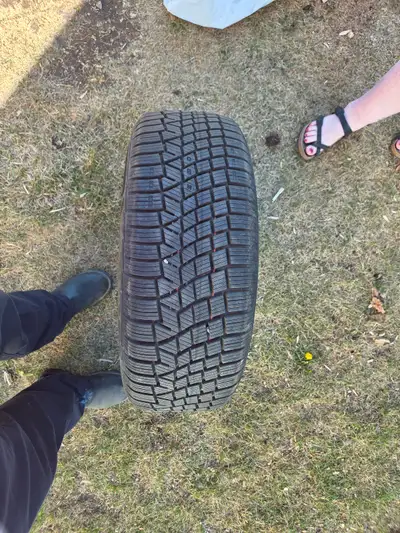 4 tires for sale 215 / 60 R 16 3500 km on tires $1000.00 OBO paid $1200