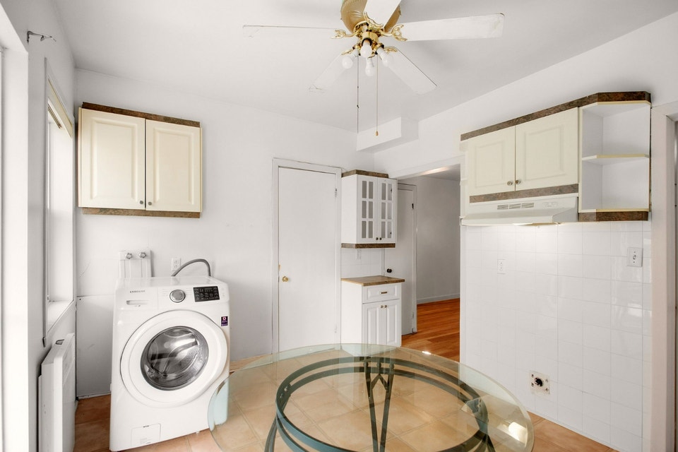 Beau et confortable 4 1/2 Sud-Ouest - Beautiful & Cozy 4 1/2 5