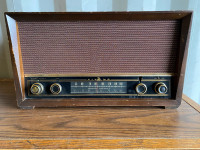  Vintage Viking radio for sale