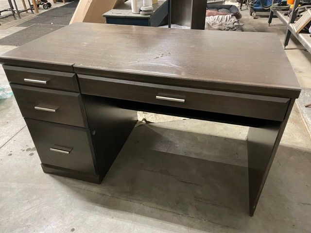 Bookshelf and desk set in Desks in Grande Prairie