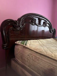 Queen bed & Mattress