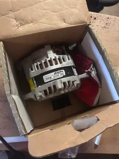 New in box. Fits 3.5L v6 models. I included a picture of what vehicles it fits. Located in the Mira...