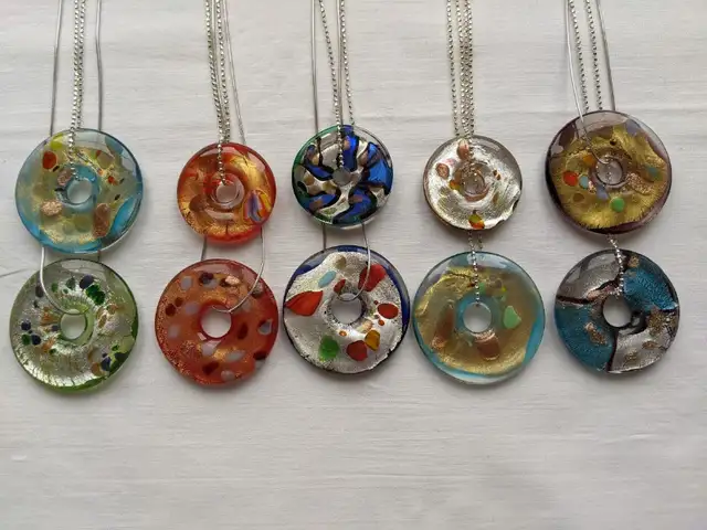 Murano Glass Pendants on Leather or Silver Chains $7 to $24 in Jewellery & Watches in Oakville / Halton Region - Image 5