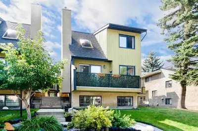 Great location in charming historic Crescent Heights! Close to amenities on Centre Ave but off on a...