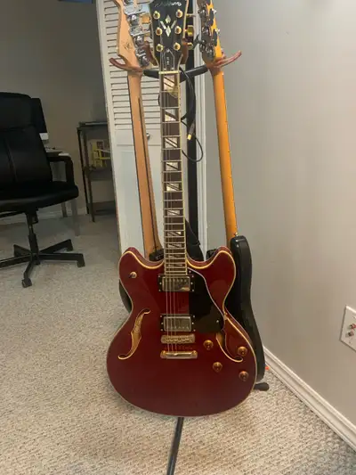 Washburn HB-35 electric guitar, View more