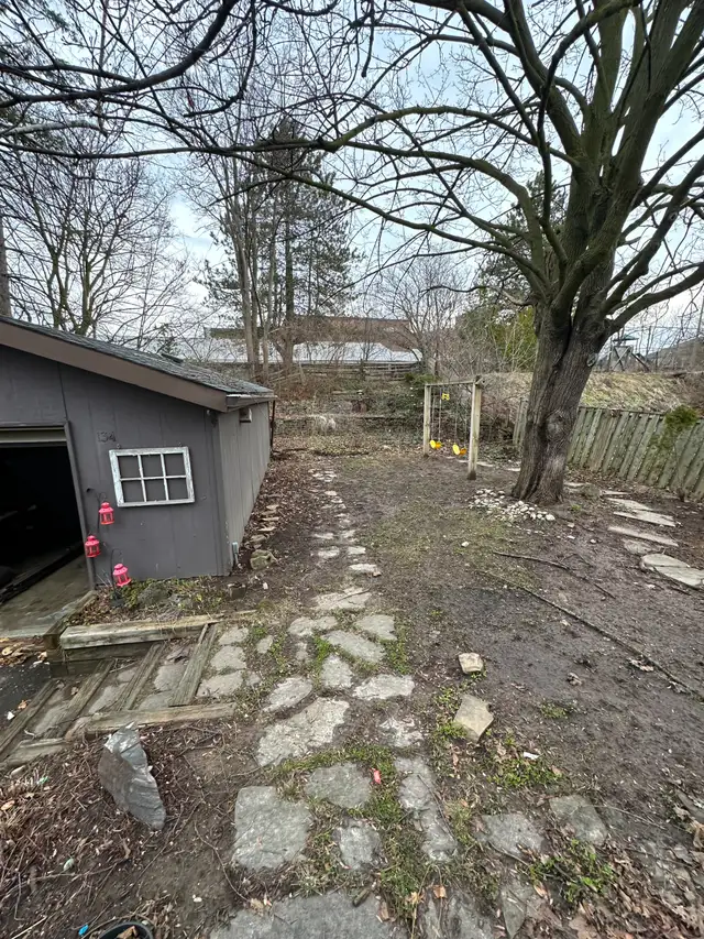  5‑Bedroom Upper Unit for Rent – Waterloo in Long Term Rentals in Kitchener / Waterloo - Image 3