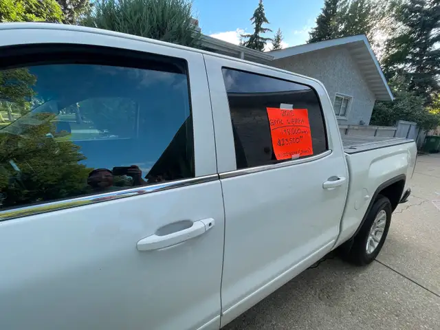 2015 GMC Sierra 1500 Crew Cab in Cars & Trucks in St. Albert - Image 6