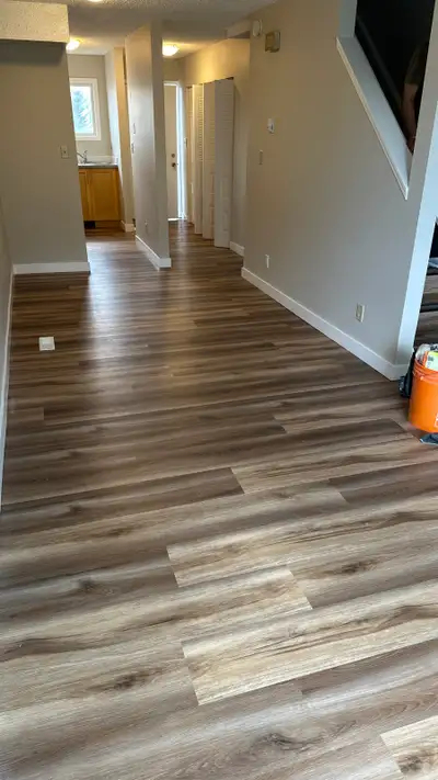 **Professional Vinyl Installation Services – Calgary & Area** Upgrade your home with high-quality lu...