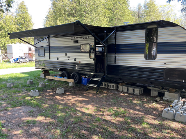 2021 grey wolf in Travel Trailers & Campers in Oshawa / Durham Region - Image 2