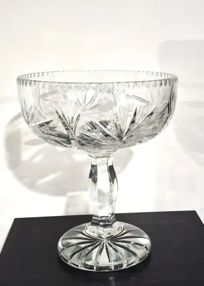 Centerpiece Crystal Bowl Possibly Waterford by design. 12 inches Tall x 10 Dia. 12lbs. Perfect Condi...