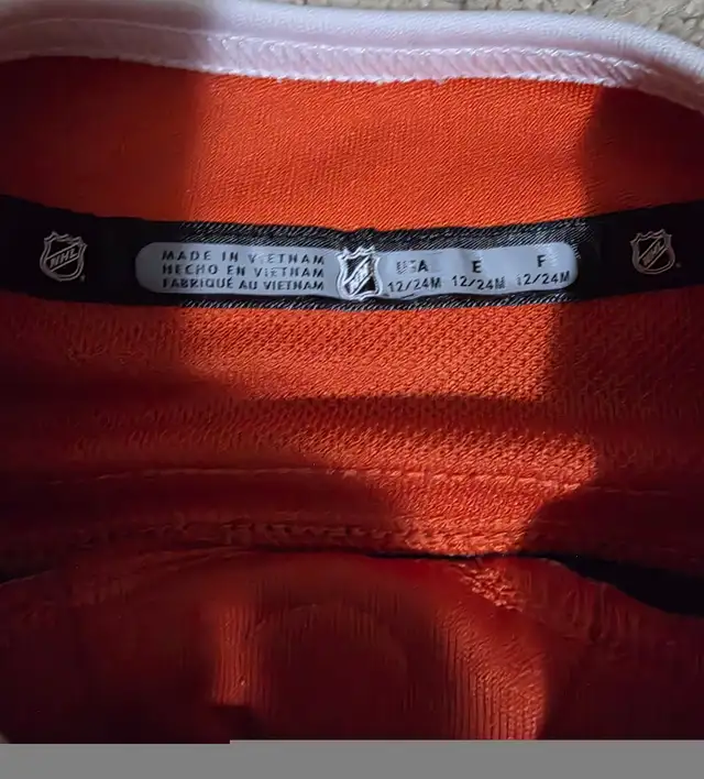 Edmonton Oilers McDavid Infant Jersey in Hockey in Edmonton - Image 5