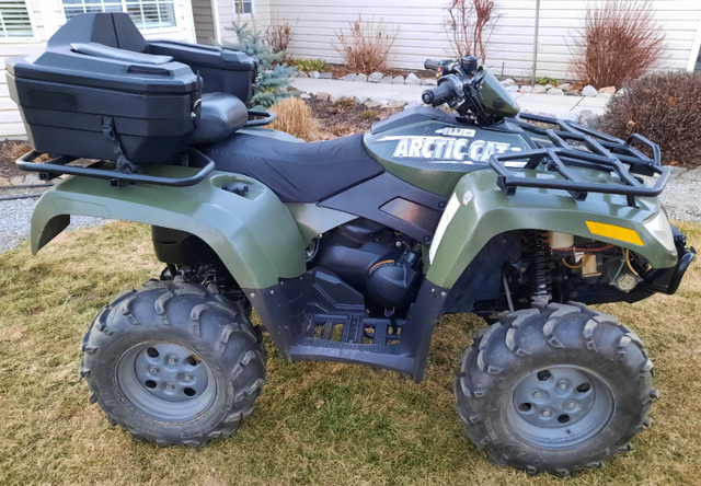 05 ARCTIC CAT 650 V2 in ATVs in Kelowna - Image 3