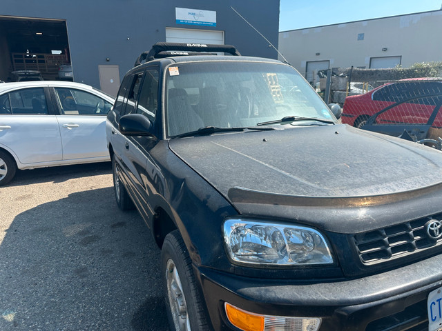 Toyota rav 4 L 1999 low km Ontario active  in Cars & Trucks in Calgary - Image 2
