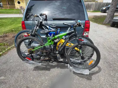 Can carry 2 bicycles , any size, any shape. Like brand new, used 2 times only. Can fit 1-1/4 and 2 i...