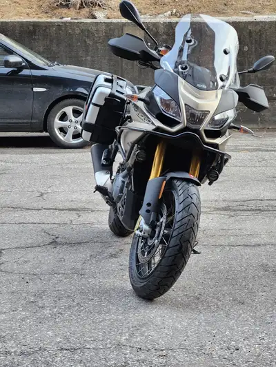 * If ad is still up bike is still for sale * Bike is in great condition and well maintained. Needs n...