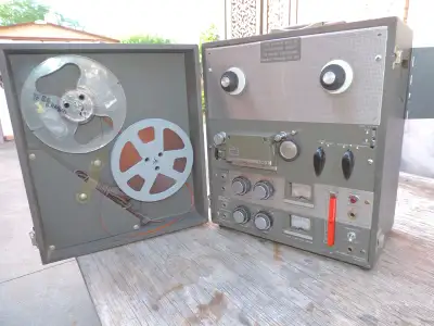 ROBERTS 1057 TUBE STEREO REEL TO REEL  TAPE RECORDER, View more