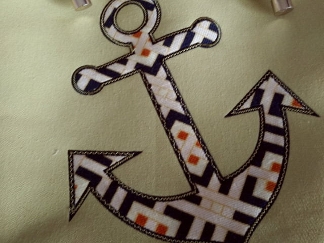 Spartina canvas beach bag in Women's - Bags & Wallets in Charlottetown - Image 2