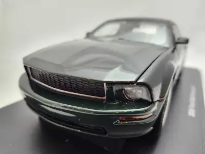 2008 Bullitt Ford Mustang GT Highland Green 1:18 Autoart Rare, View more