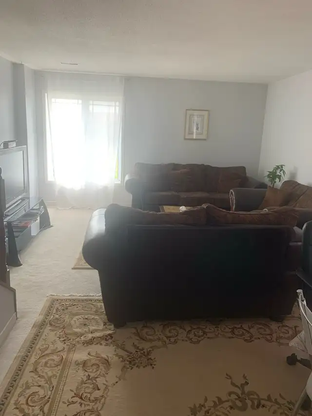 Room for rent in Room Rentals & Roommates in Ottawa - Image 6