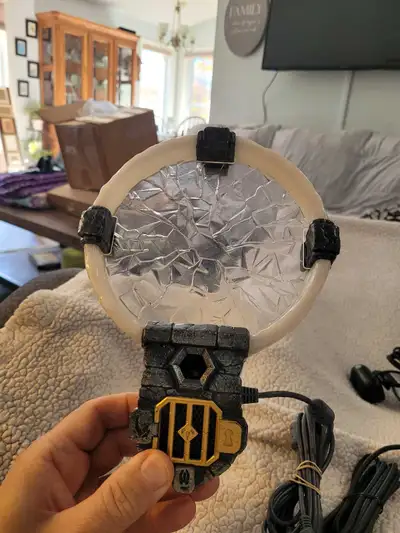 This is a used Skylanders Trap Team portal, compatible with Skylanders Trap Team. It's in good worki...