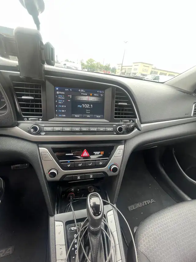 Sell used Car in Cars & Trucks in City of Toronto - Image 9