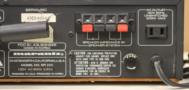 Vintage Marantz SR 225 Stereo Receiver in Stereo Systems & Home Theatre in St. Catharines - Image 7