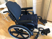 Deluxe Invacare Quickie QXi wheelchair $1200, 21” wheel +