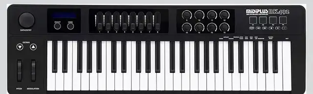 49-Key MIDI Keyboard Controller in Pianos & Keyboards in Mississauga / Peel Region - Image 3