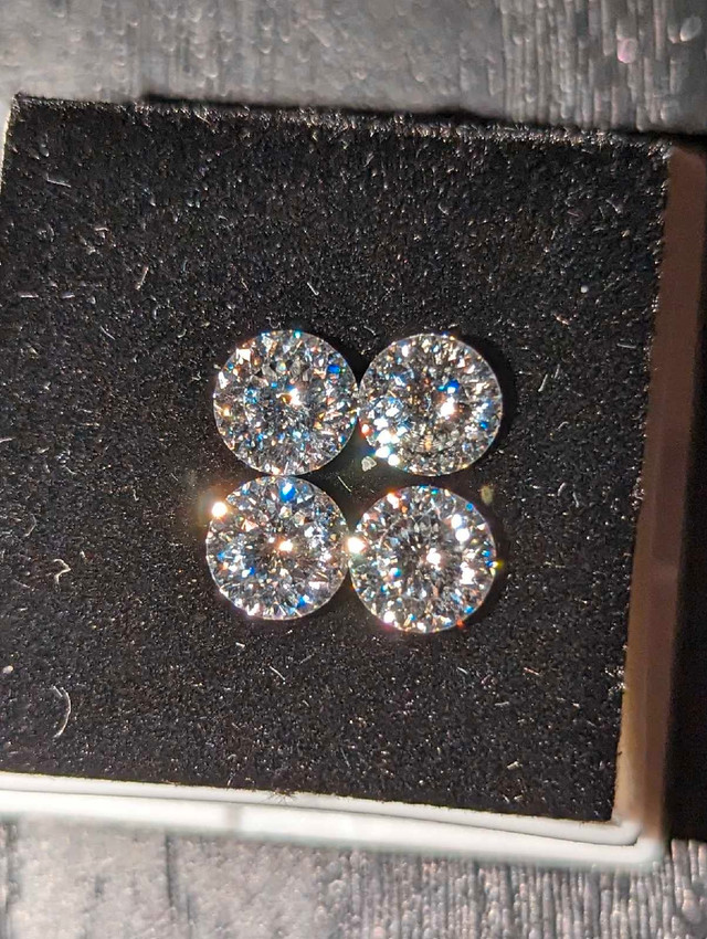 4 ct MOISSANITE - Portuguese Cut! Extra Sparkly in Jewellery & Watches in City of Halifax - Image 2