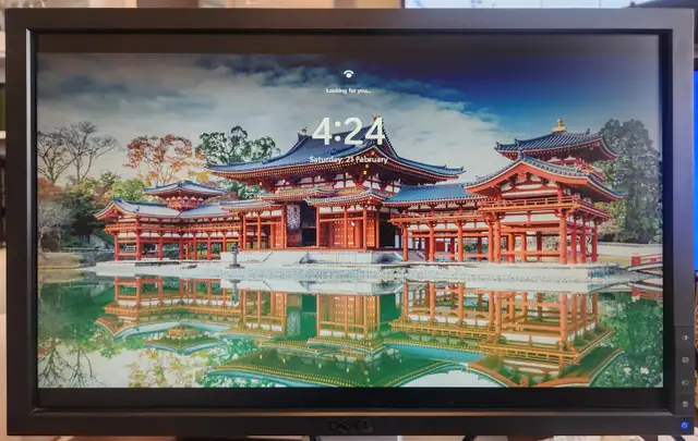 Dell UltraSharp 2209WA 22-inch Monitor in Monitors in Barrie - Image 4