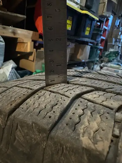 Used Michelin X-Ice Snow tires mounted on steel rims ready to install. Came off a KIA Sedona Mini Va...