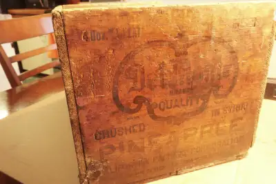 Vintage Del Monte sliced Hawaiian Pineapple wooden crate, View more
