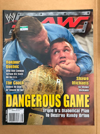 Wrestling Magazine - Raw Magazine - October 2004