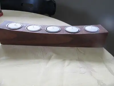 chandelier en bois , 1 pied de longueur, View more