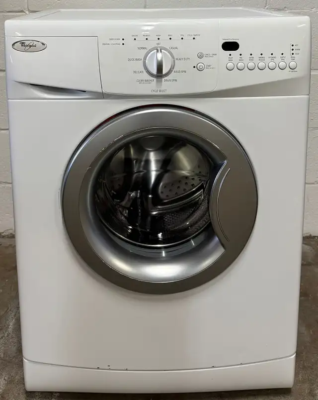 Apartment Size Washer “WHIRLPOOL” H34/W24/D24 in Washers & Dryers in City of Toronto - Image 2