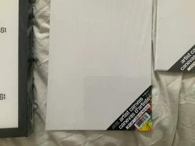 Un lot de fournitures d’arts in Hobbies & Crafts in City of Montréal - Image 6