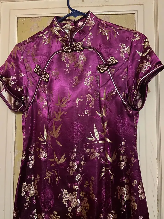 Women’s Cheongsam Dress fits small in Women's - Dresses & Skirts in City of Toronto - Image 3