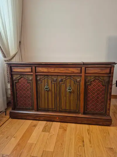 Vintage Fleetwood Radio Stereo Vinyl, 8 Track Furniture Piece, View more