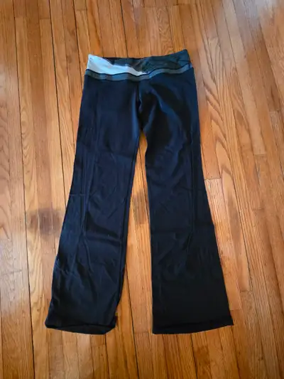 Lulu lemon wide leg yoga pants, View more