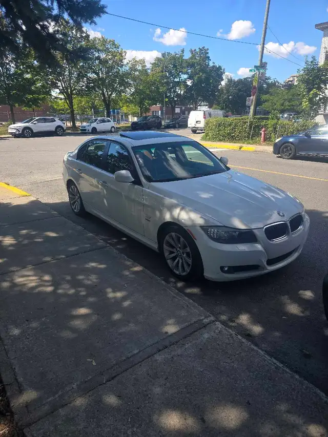 BMW 328i xDrive 2011