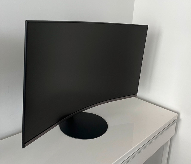 Samsung 32" VA Curved Monitor in Monitors in City of Toronto - Image 2