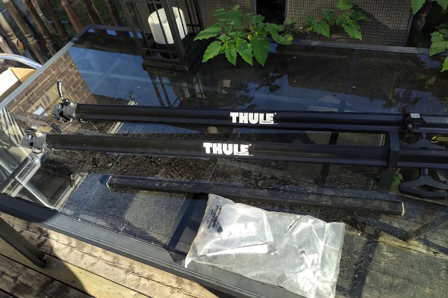 thule fork mount bike rack roof rack for car in Other in Guelph - Image 2