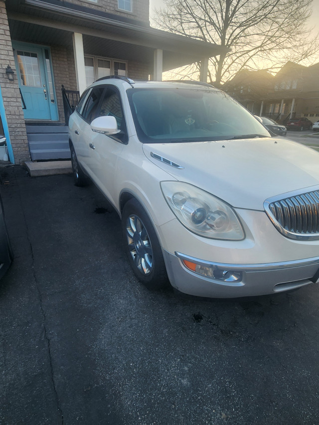 2011 BUICK ENCLAVE SUV in Cars & Trucks in Mississauga / Peel Region - Image 2