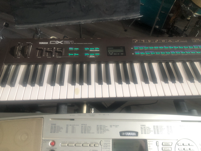 Yamaha keybords, Accordeon, Drums, Cymbals in Pianos & Keyboards in Markham / York Region - Image 5