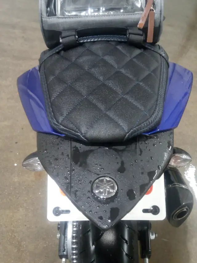 2023 Yamaha R3 in Sport Bikes in Calgary - Image 7