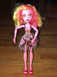Monster High Freak Du Chic Gooliope Jellington 17" Doll Mattel