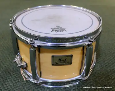 Pearl Maple Shell Piccolo Snare (10" x 5.5"), View more