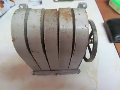 VINTAGE WESTERN ELECTRIC TELEPHONE PARTS 5 BAR HAND CRANK MAGNETO